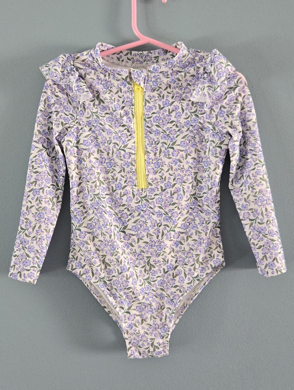 NWOT 4T Girls Rashguard swimsuit